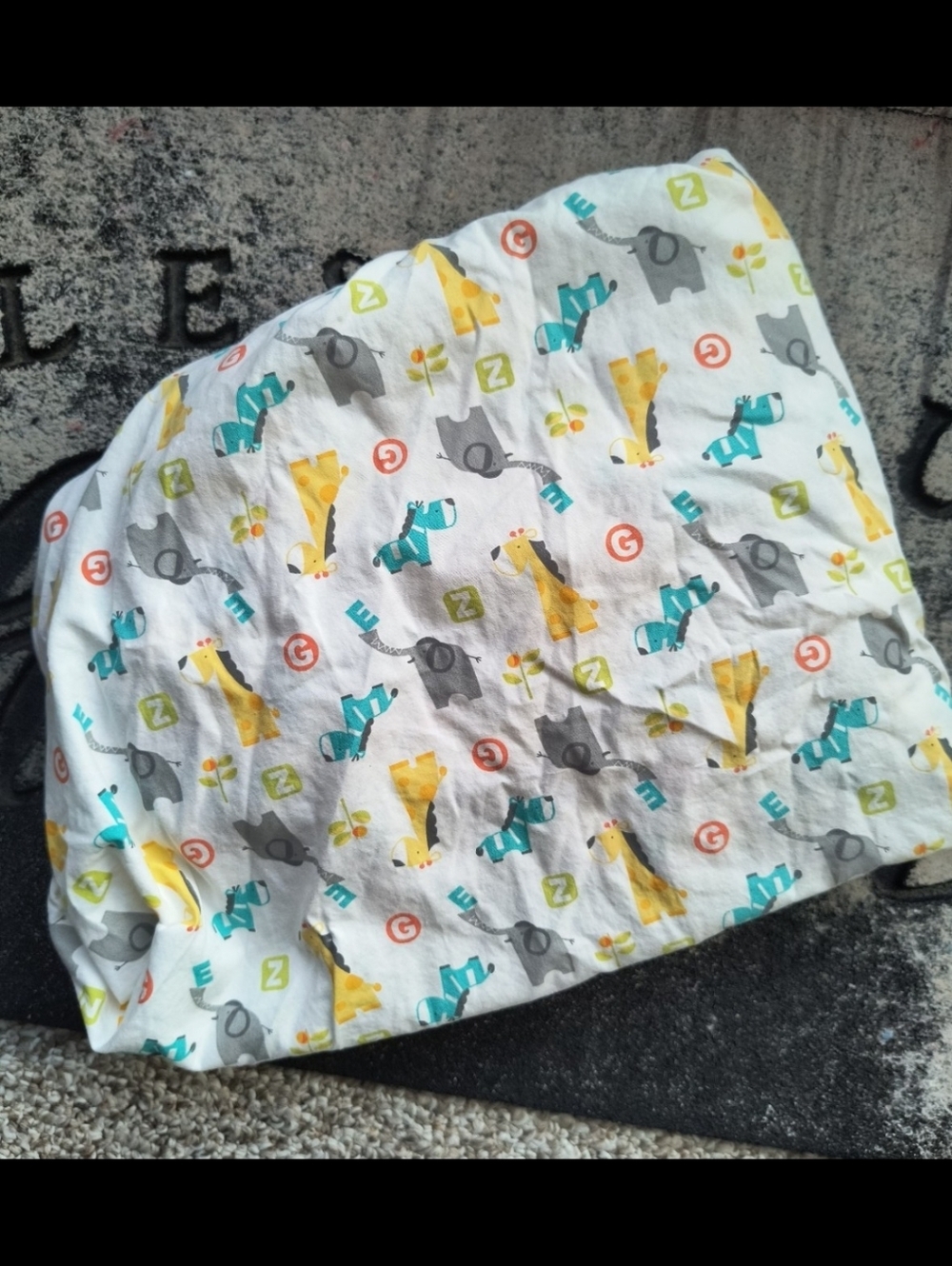 Falls Creek Baby Fitted Crib Sheet Giraffe Elephant Jungle Animal White